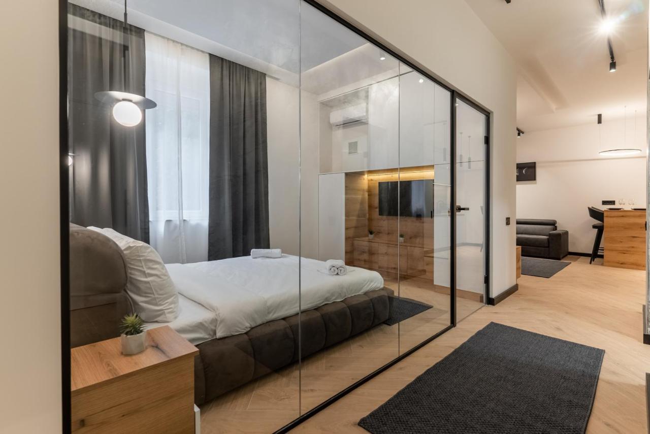 Silver Luxury Suites Belgrado Esterno foto