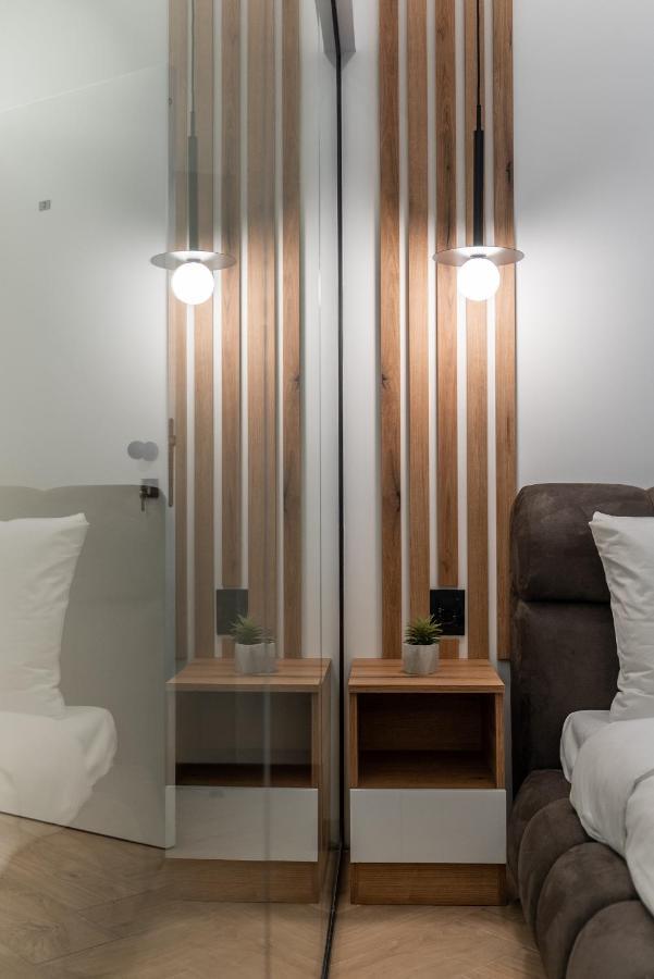 Silver Luxury Suites Belgrado Esterno foto