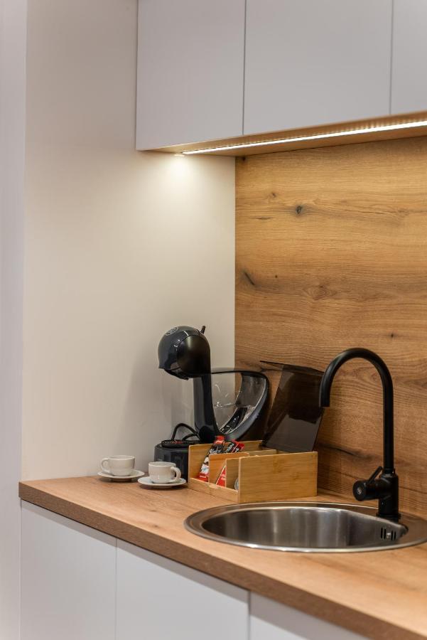 Silver Luxury Suites Belgrado Esterno foto