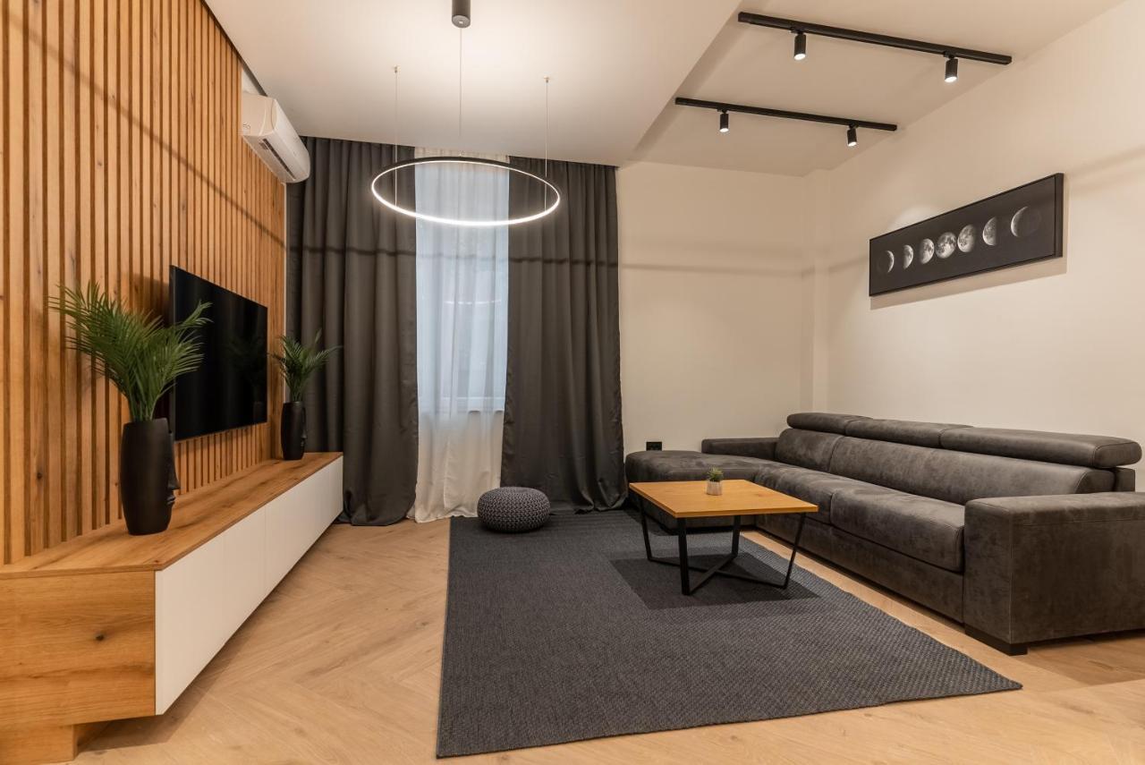 Silver Luxury Suites Belgrado Esterno foto