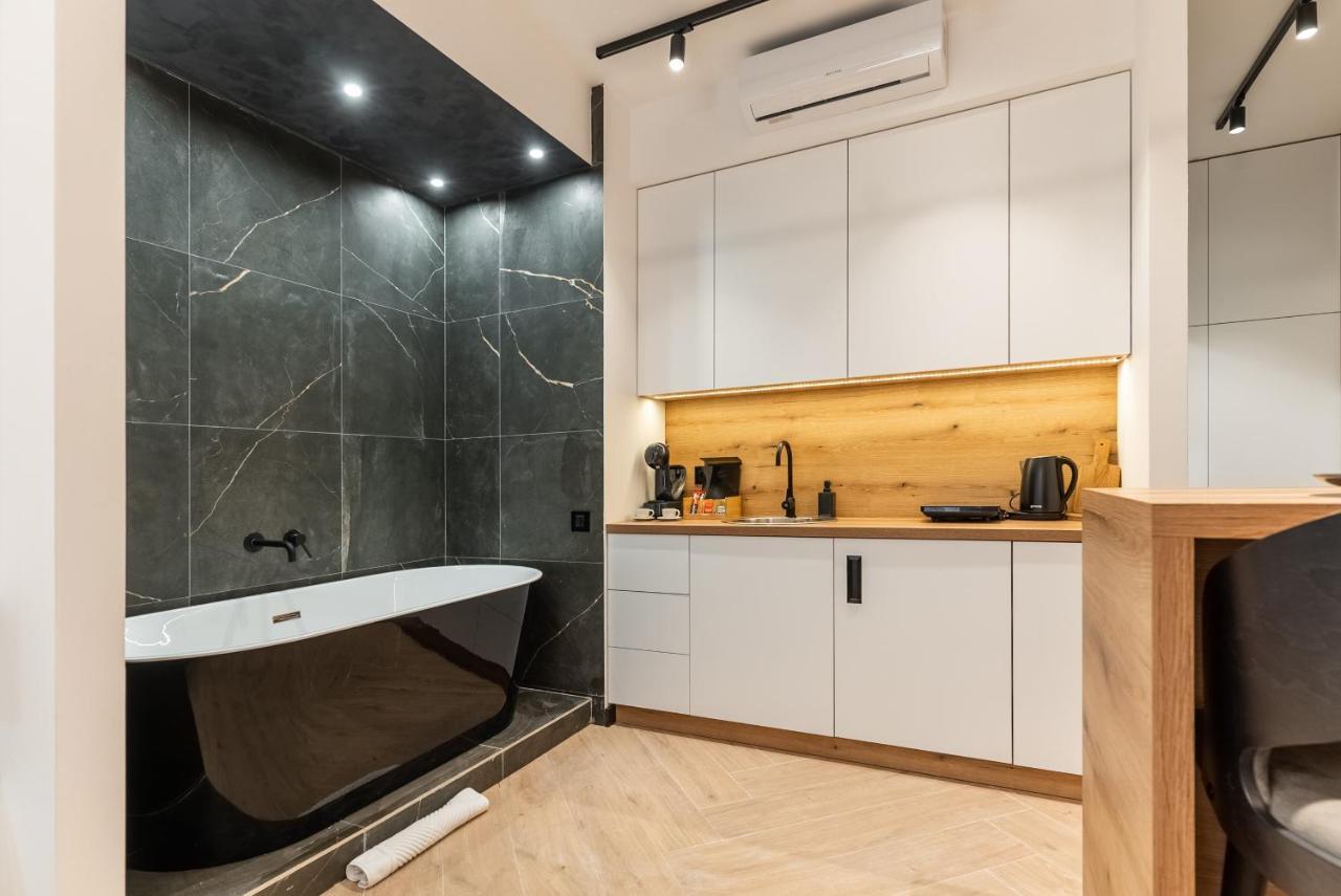 Silver Luxury Suites Belgrado Esterno foto