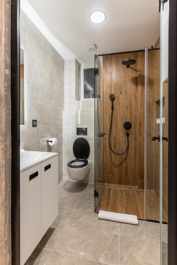 Silver Luxury Suites Belgrado Esterno foto