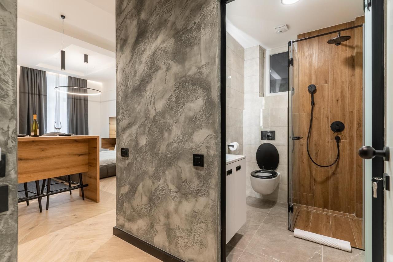 Silver Luxury Suites Belgrado Esterno foto