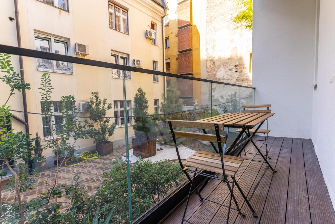 Silver Luxury Suites Belgrado Esterno foto