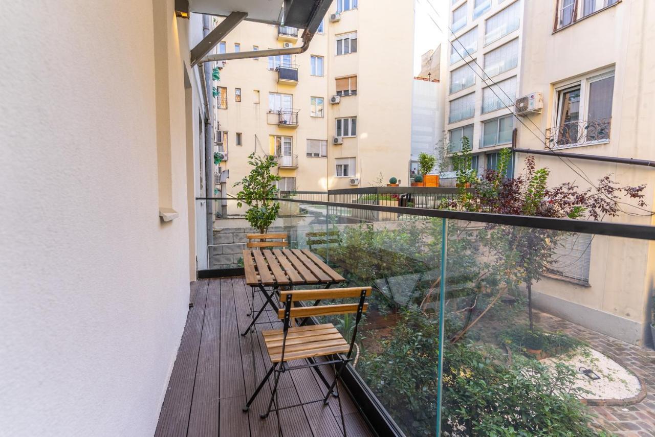 Silver Luxury Suites Belgrado Esterno foto