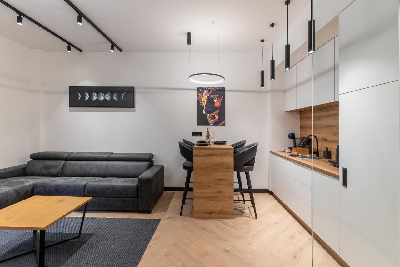 Silver Luxury Suites Belgrado Esterno foto