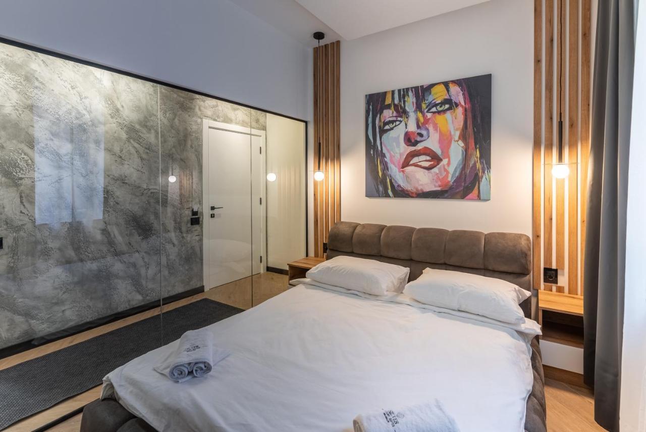 Silver Luxury Suites Belgrado Esterno foto